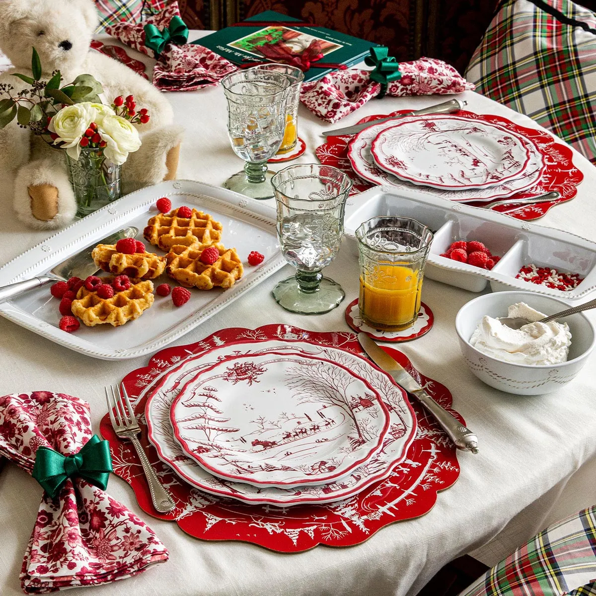 Country Estate Winter Frolic Placemat Set/4