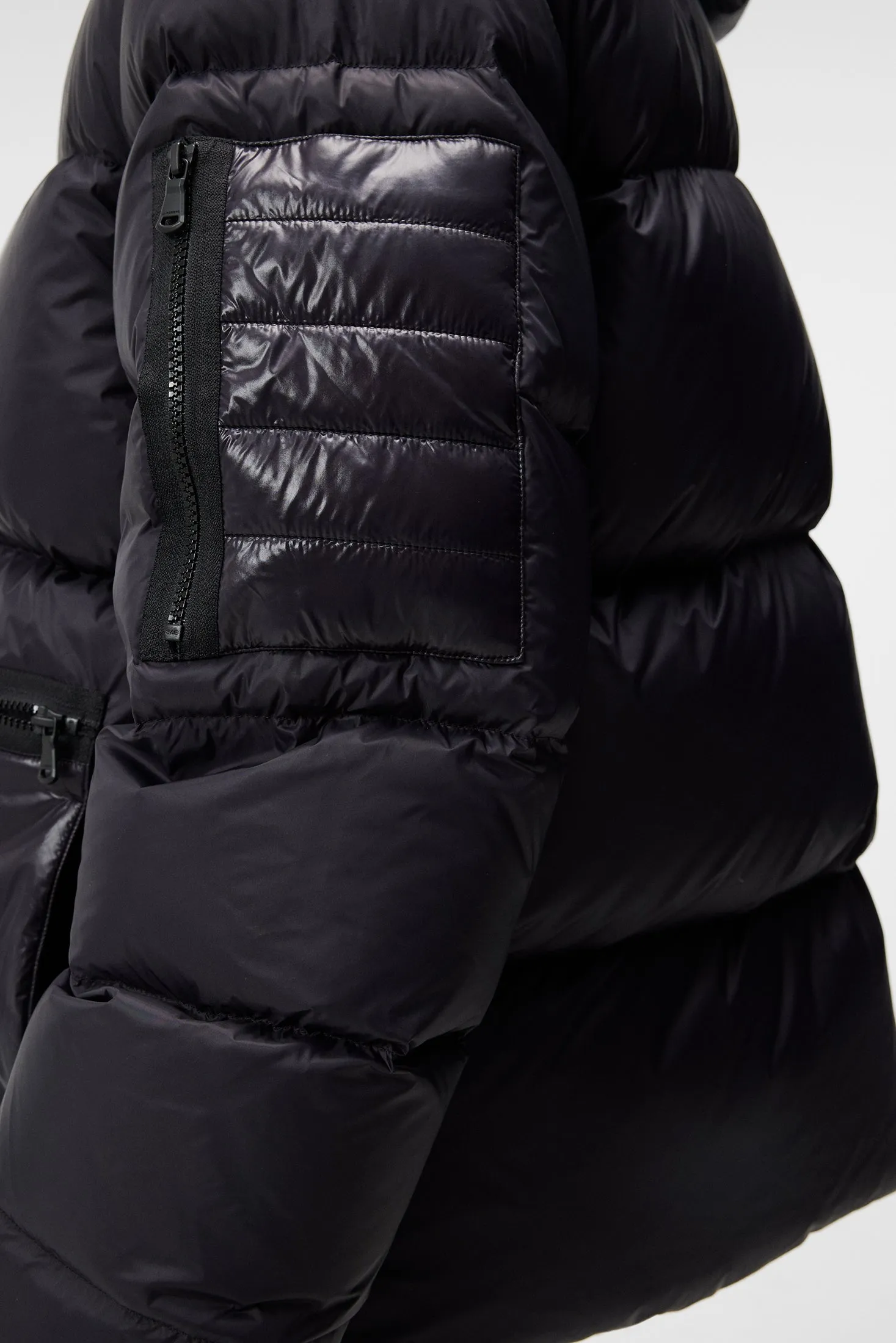 Duke Down Jacket / Black