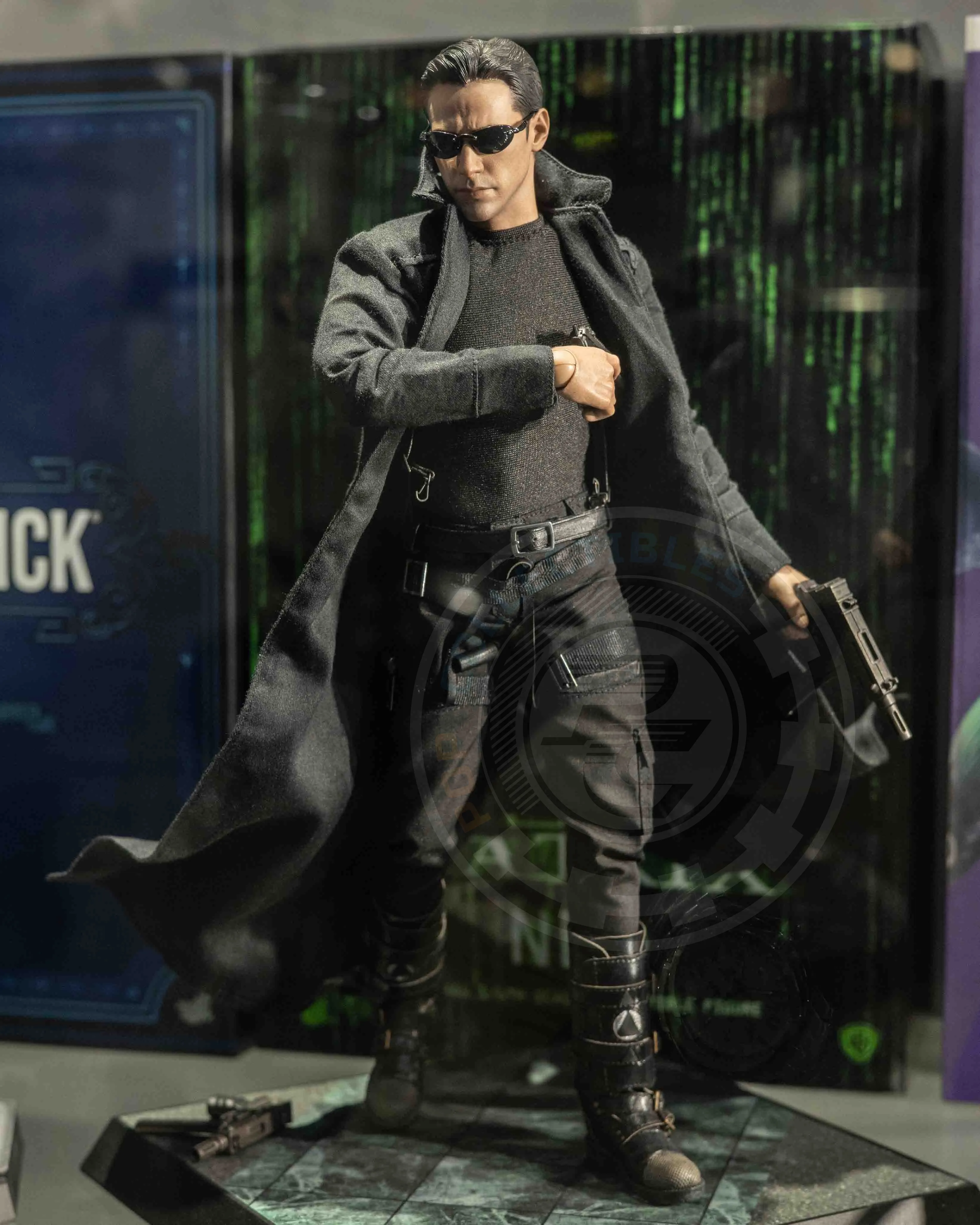 Hot toys MMS466 The Matrix Neo