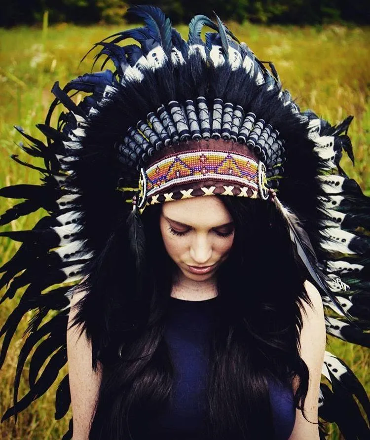 White-Black American Indian Headdress - 95cm