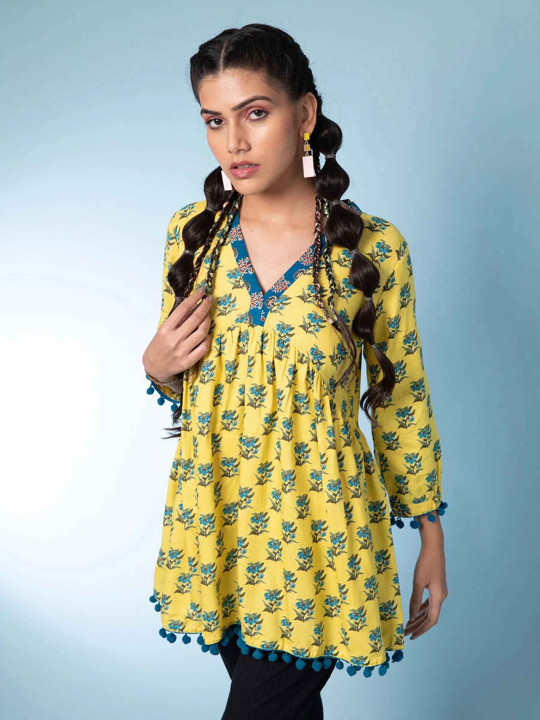 Women Mustard V-Neck Floral Printed Cotton Tunic